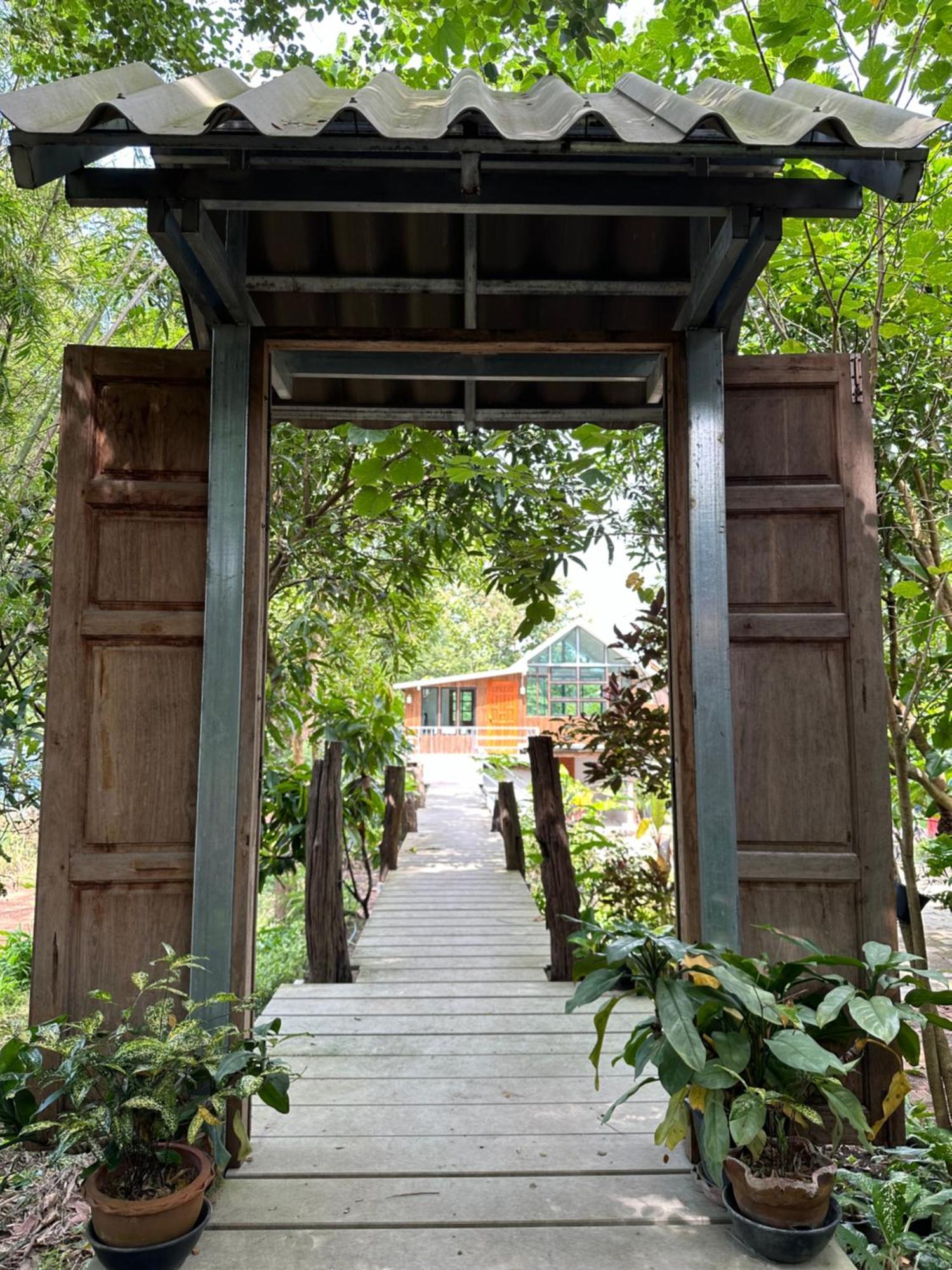Baan Suan Duang Porn Resort Ban Phae  Exteriér fotografie